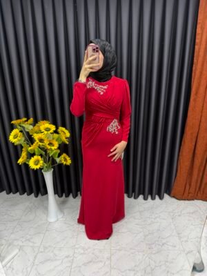 Önü taş işlemeli drape detaylı balık elbise (kopya)