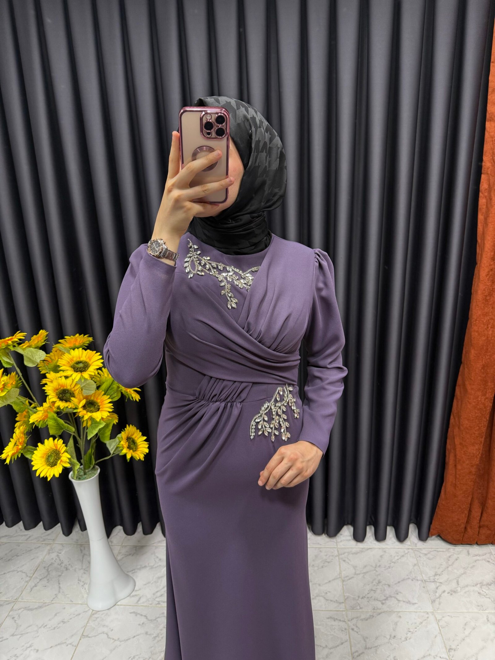 img_1740-2 Önü taş işlemeli drape detaylı balık elbise