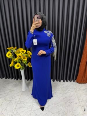 omzu sallamalı taş detaylı balık elbise