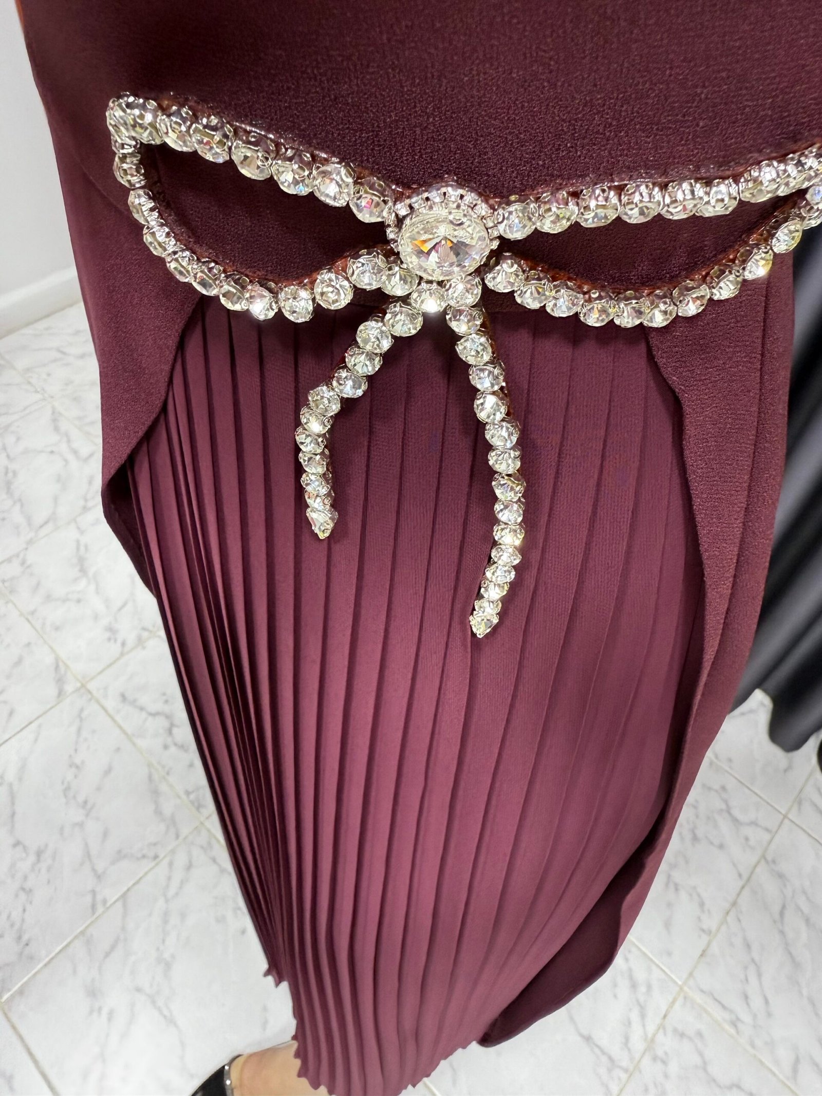 img_1858 Önü pile detaylı kurdeleli elbise (kopya)