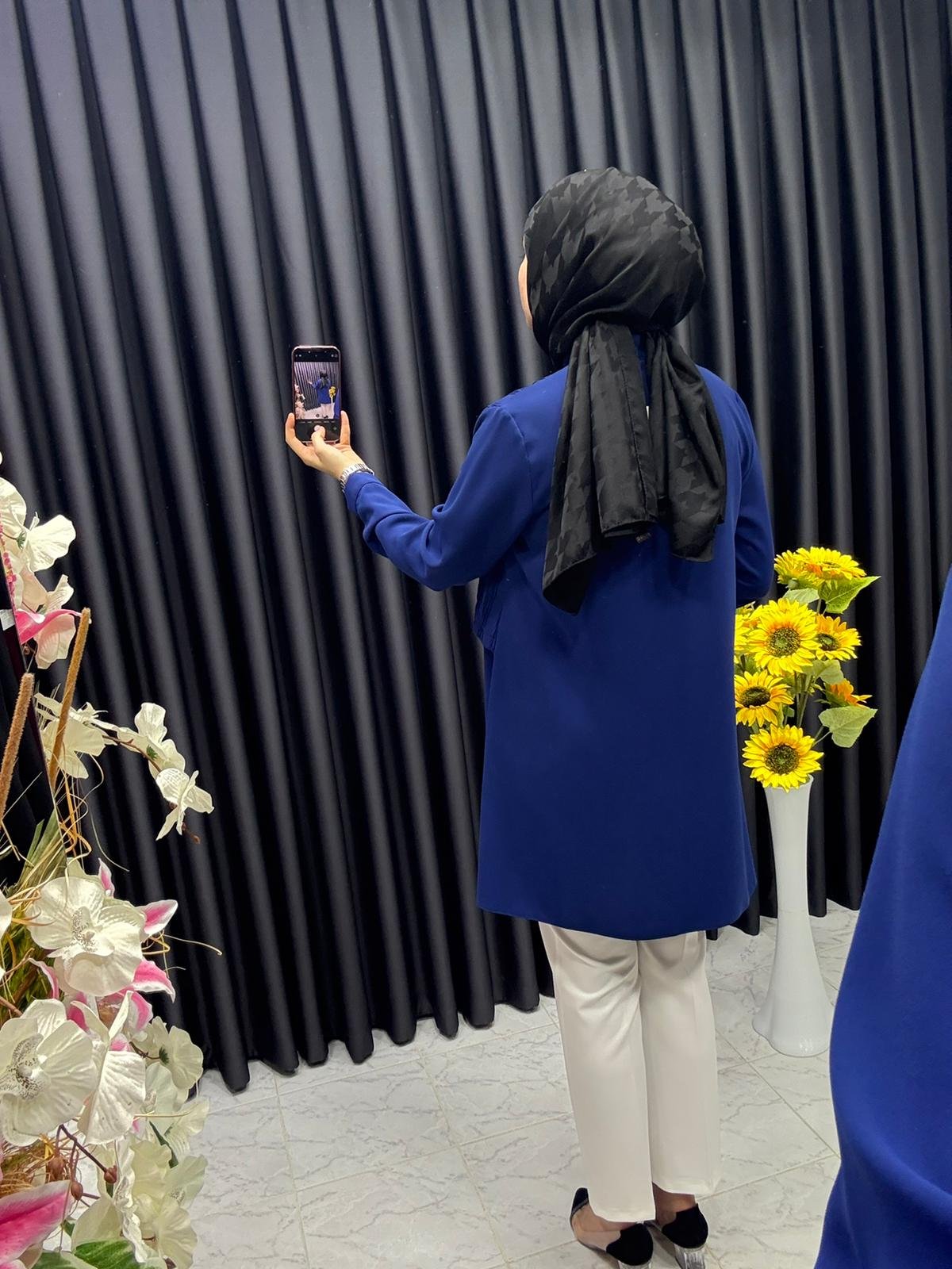 Önü büzdürmeli toka detaylı tunik (kopya) Önü büzdürmeli toka detaylı tunik (kopya)