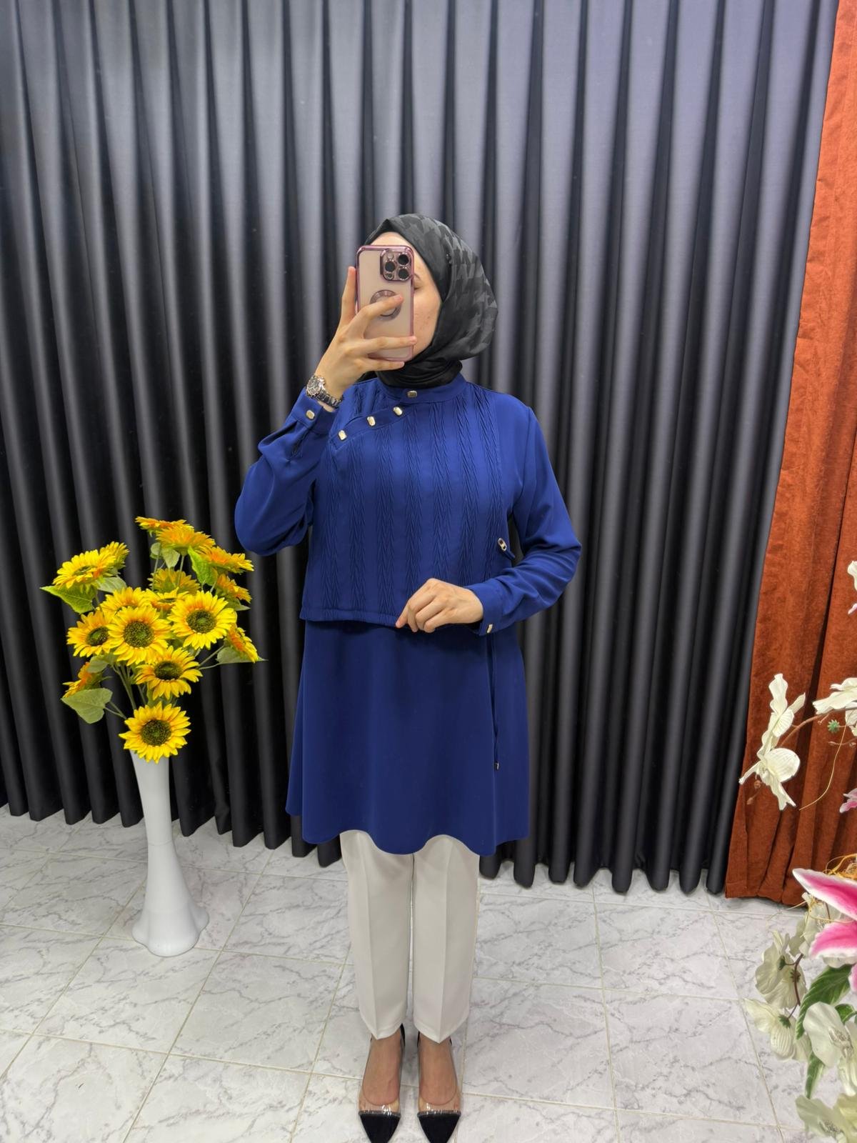 Önü büzdürmeli toka detaylı tunik (kopya) Önü büzdürmeli toka detaylı tunik (kopya)