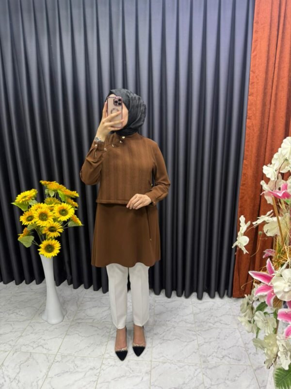 Önü büzdürmeli toka detaylı tunik (kopya)