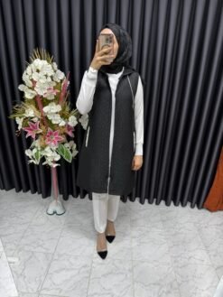 Jakarlı Taş İşlemeli Yelek Siyah