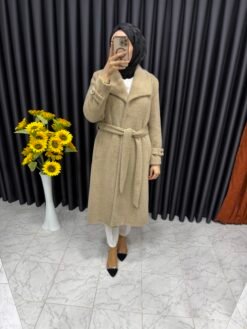 Kolları Detaylı Bağlamalı Angora Kaban