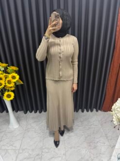 Triko Düğmeli Etekli Takım Bej