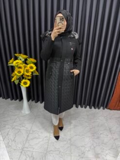 Kapüşonlu Kaşe Detaylı Şişme Kaban Siyah