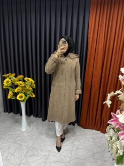 Fermuarlı Tüylü Kaşe Kumaş Kaban Bej