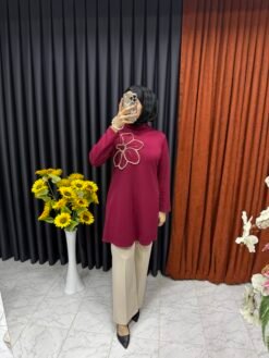 Önü Çiçek Detaylı Tunik Kırmızı